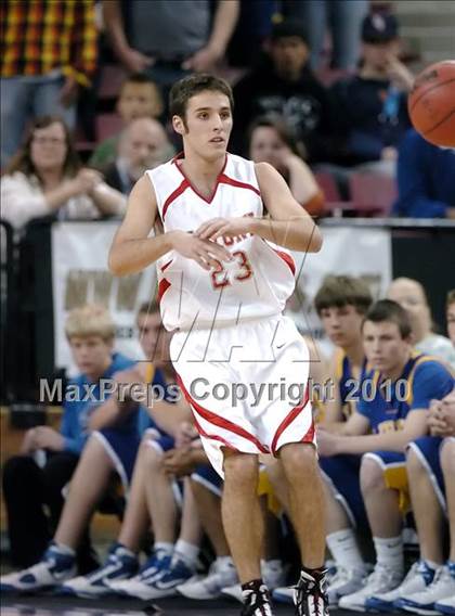 Thumbnail 1 in Ripon Christian vs. Victory Christian (CIF SJS D5 Final) photogallery.