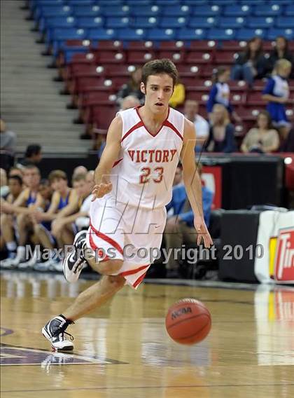 Thumbnail 3 in Ripon Christian vs. Victory Christian (CIF SJS D5 Final) photogallery.