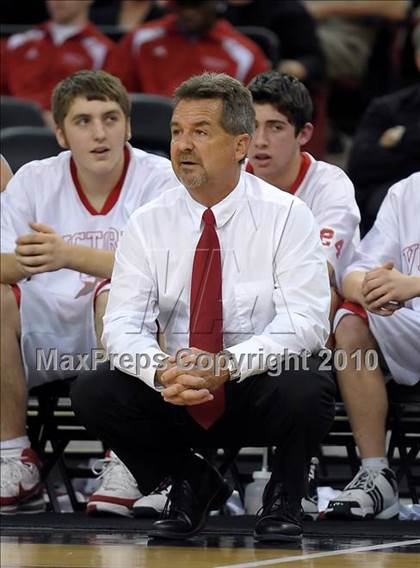 Thumbnail 3 in Ripon Christian vs. Victory Christian (CIF SJS D5 Final) photogallery.