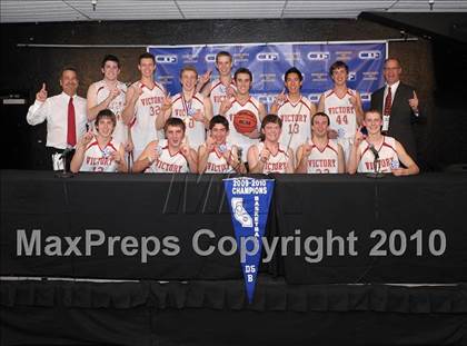 Thumbnail 3 in Ripon Christian vs. Victory Christian (CIF SJS D5 Final) photogallery.