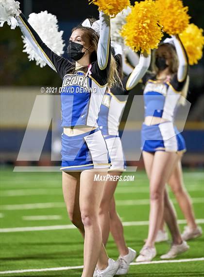 Thumbnail 1 in El Camino Real @ Agoura photogallery.