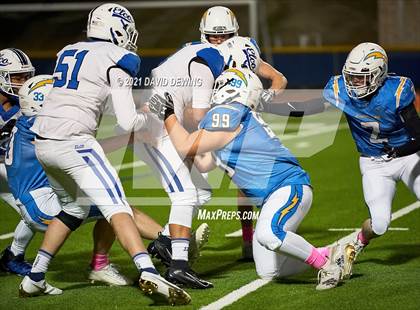 Thumbnail 2 in El Camino Real @ Agoura photogallery.