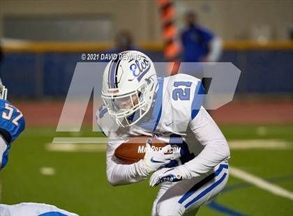 Thumbnail 2 in El Camino Real @ Agoura photogallery.