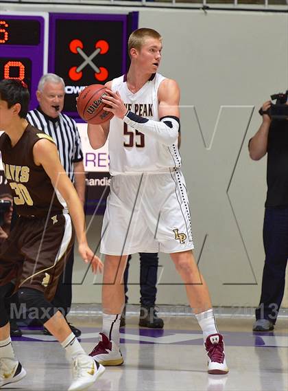 Thumbnail 3 in Lone Peak vs. Davis (UHSAA Region 5A Semifinal) photogallery.