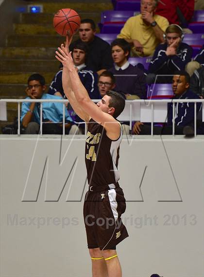 Thumbnail 2 in Lone Peak vs. Davis (UHSAA Region 5A Semifinal) photogallery.