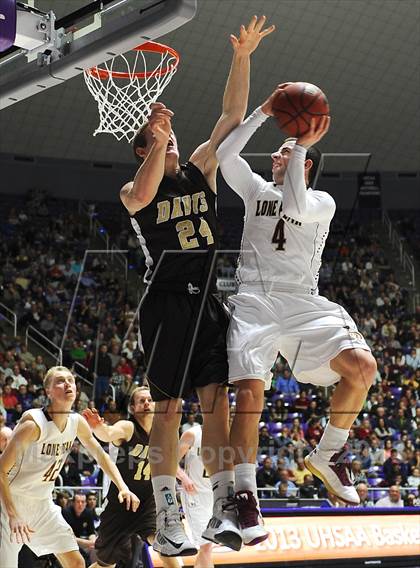 Thumbnail 2 in Lone Peak vs. Davis (UHSAA Region 5A Semifinal) photogallery.