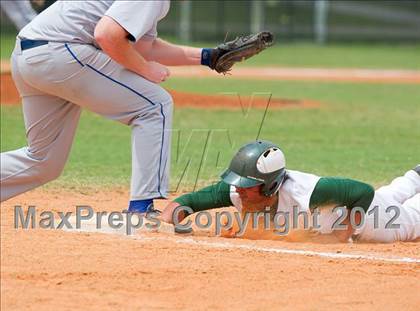 Thumbnail 3 in Jesuit @ Tampa Catholic photogallery.