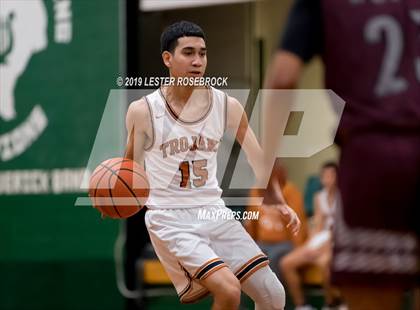 Thumbnail 1 in Dilley vs. Jones (Maverick Classic) photogallery.