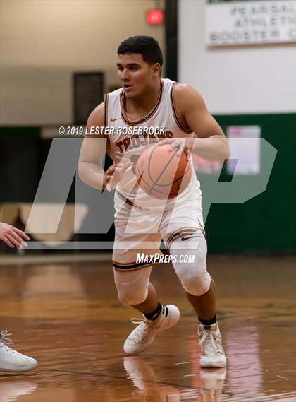 Thumbnail 1 in Dilley vs. Jones (Maverick Classic) photogallery.