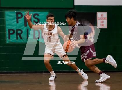 Thumbnail 3 in Dilley vs. Jones (Maverick Classic) photogallery.