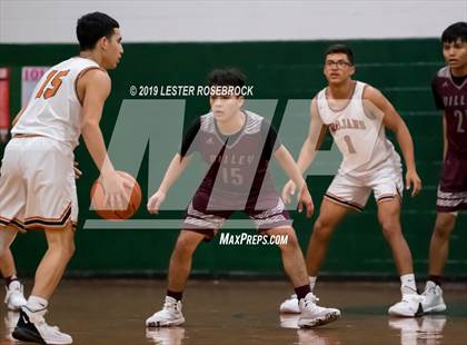 Thumbnail 2 in Dilley vs. Jones (Maverick Classic) photogallery.
