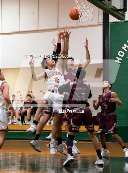 Thumbnail 3 in Dilley vs. Jones (Maverick Classic) photogallery.