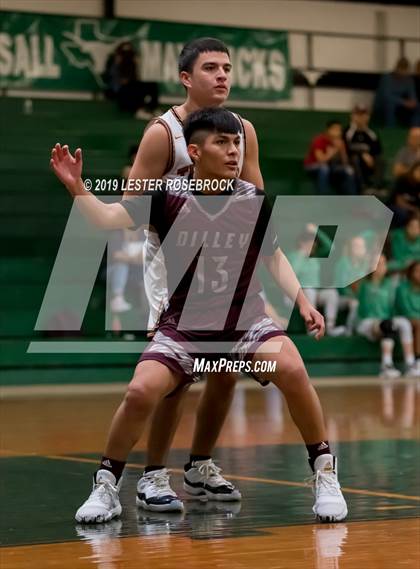 Thumbnail 3 in Dilley vs. Jones (Maverick Classic) photogallery.