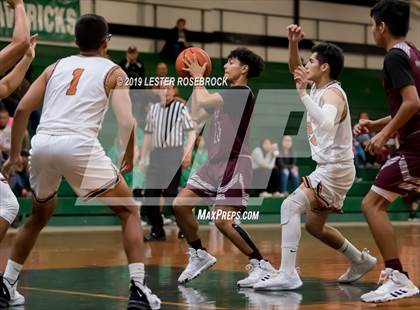 Thumbnail 3 in Dilley vs. Jones (Maverick Classic) photogallery.