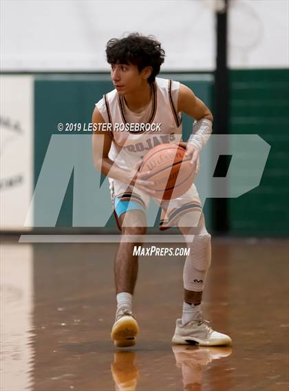 Thumbnail 3 in Dilley vs. Jones (Maverick Classic) photogallery.