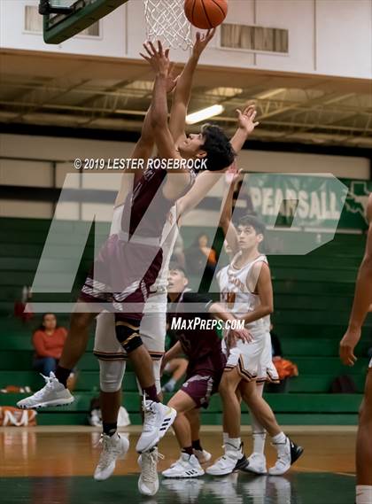 Thumbnail 1 in Dilley vs. Jones (Maverick Classic) photogallery.