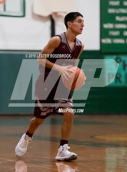 Thumbnail 1 in Dilley vs. Jones (Maverick Classic) photogallery.
