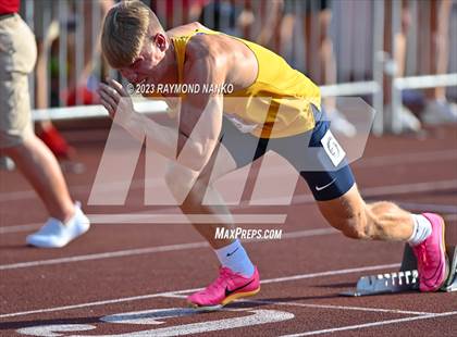 Thumbnail 2 in IHSAA  State Finals  photogallery.