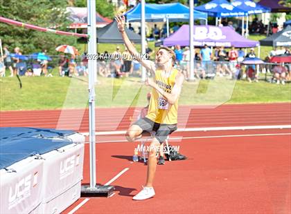 Thumbnail 2 in IHSAA  State Finals  photogallery.