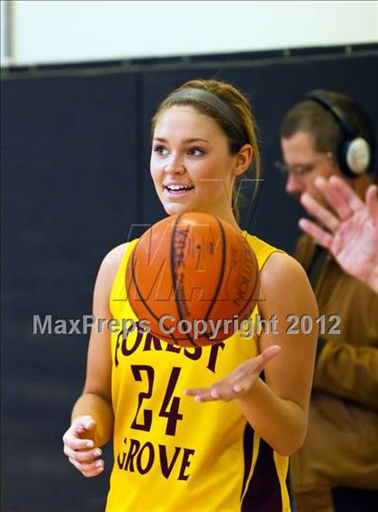 Thumbnail 2 in Forest Grove @ Southridge photogallery.