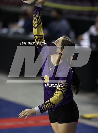 Thumbnail 1 in Vail Christian vs Fowler (CHSAA 2A 1st Round) photogallery.