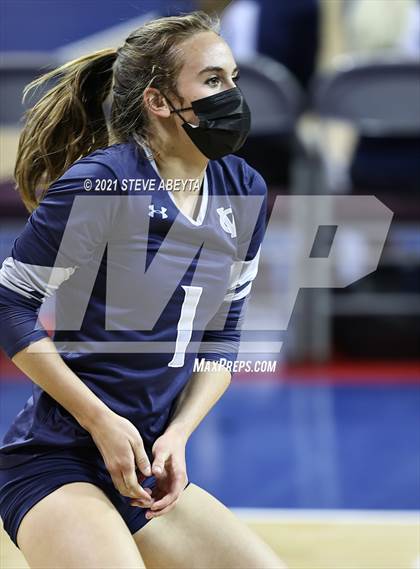 Thumbnail 1 in Vail Christian vs Fowler (CHSAA 2A 1st Round) photogallery.