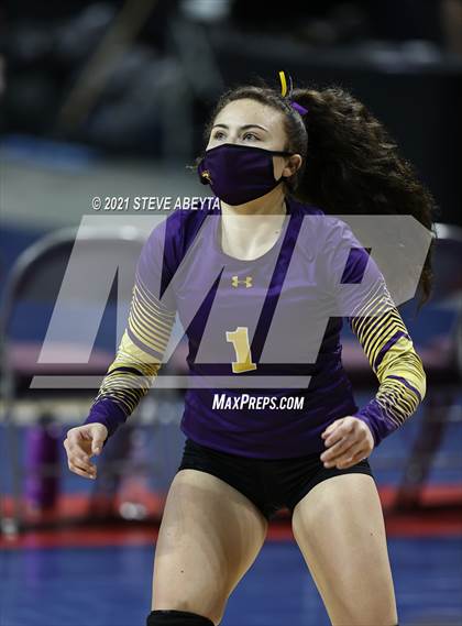 Thumbnail 1 in Vail Christian vs Fowler (CHSAA 2A 1st Round) photogallery.