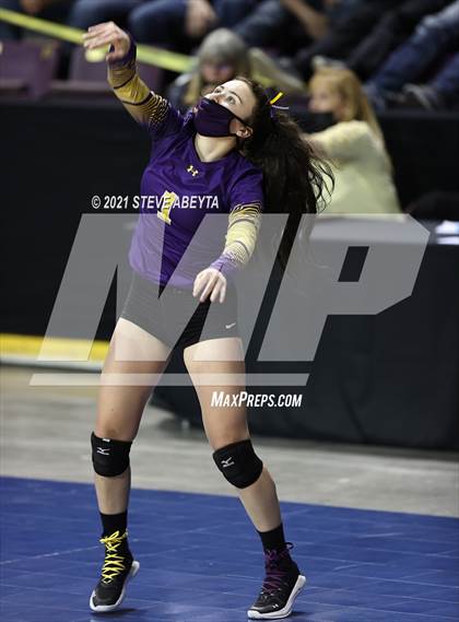 Thumbnail 2 in Vail Christian vs Fowler (CHSAA 2A 1st Round) photogallery.