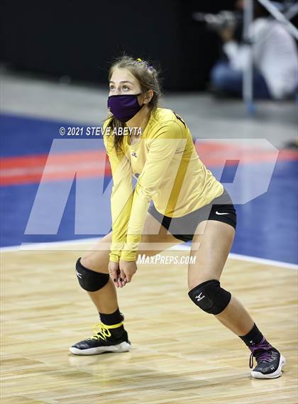 Thumbnail 2 in Vail Christian vs Fowler (CHSAA 2A 1st Round) photogallery.