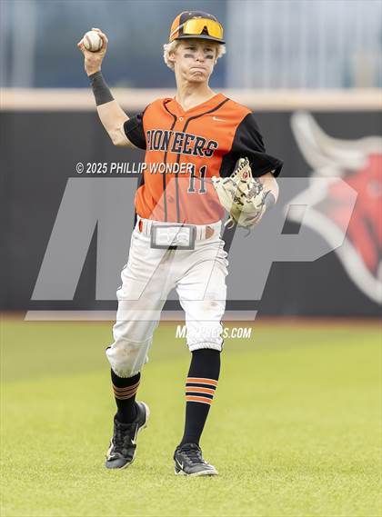 Thumbnail 3 in Fort Calhoun vs Central City/Centura (NSAA Class C Quarterfinal) photogallery.