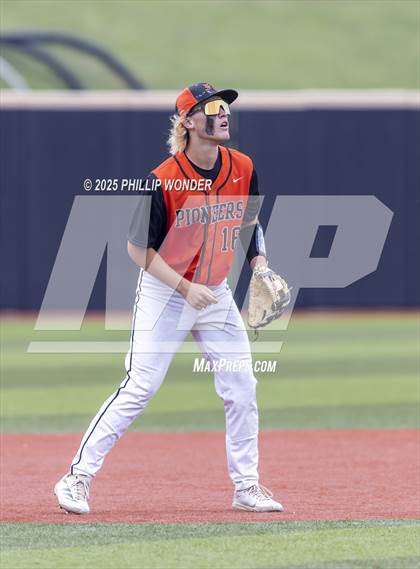 Thumbnail 1 in Fort Calhoun vs Central City/Centura (NSAA Class C Quarterfinal) photogallery.