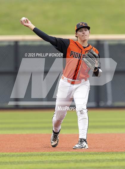 Thumbnail 3 in Fort Calhoun vs Central City/Centura (NSAA Class C Quarterfinal) photogallery.