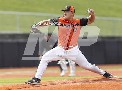 Thumbnail 1 in Fort Calhoun vs Central City/Centura (NSAA Class C Quarterfinal) photogallery.