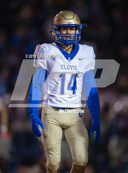 Thumbnail 1 in Liberty vs. Clovis (CIF CS D1 Qtr Final) photogallery.
