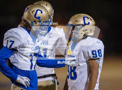 Thumbnail 2 in Liberty vs. Clovis (CIF CS D1 Qtr Final) photogallery.