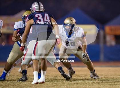 Thumbnail 2 in Liberty vs. Clovis (CIF CS D1 Qtr Final) photogallery.