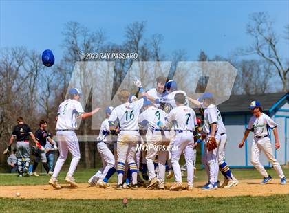 Thumbnail 2 in Center Moriches @ Mattituck photogallery.