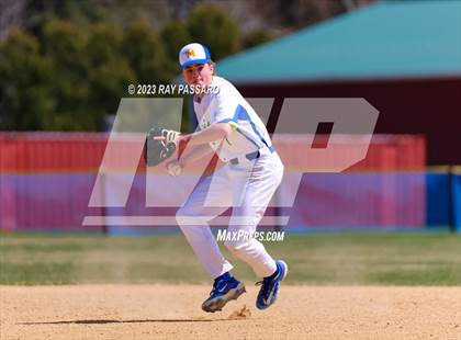 Thumbnail 1 in Center Moriches @ Mattituck photogallery.