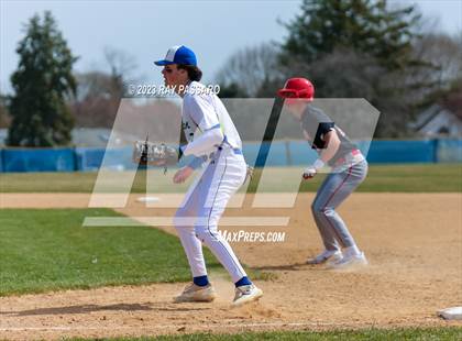 Thumbnail 3 in Center Moriches @ Mattituck photogallery.