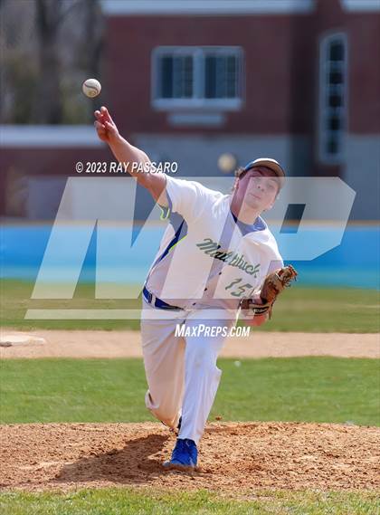 Thumbnail 1 in Center Moriches @ Mattituck photogallery.