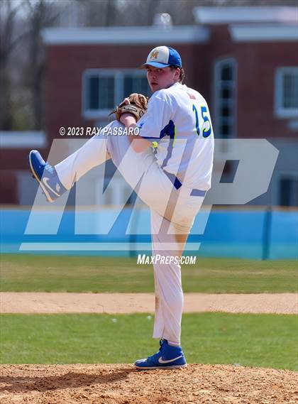 Thumbnail 2 in Center Moriches @ Mattituck photogallery.