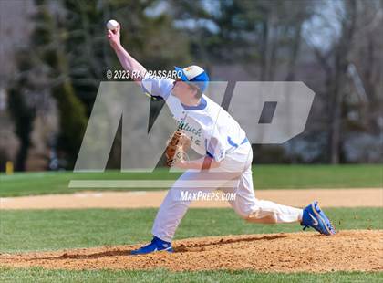 Thumbnail 2 in Center Moriches @ Mattituck photogallery.