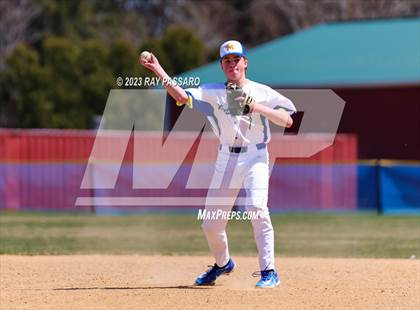 Thumbnail 3 in Center Moriches @ Mattituck photogallery.
