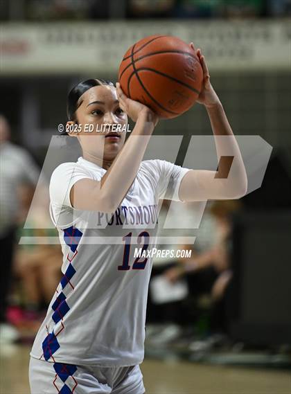 Thumbnail 2 in Portsmouth vs. Fairland (OHSAA DIV V State Semifinal) photogallery.