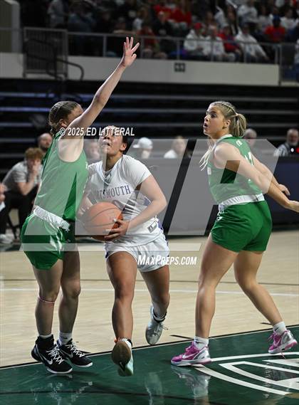 Thumbnail 3 in Portsmouth vs. Fairland (OHSAA DIV V State Semifinal) photogallery.