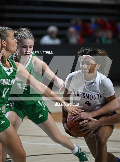 Thumbnail 2 in Portsmouth vs. Fairland (OHSAA DIV V State Semifinal) photogallery.