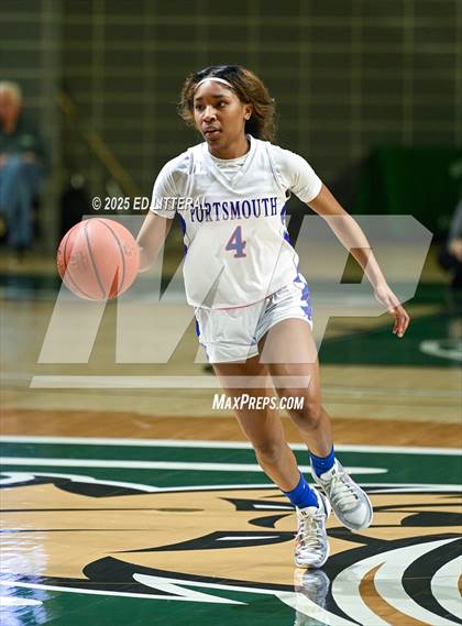 Thumbnail 3 in Portsmouth vs. Fairland (OHSAA DIV V State Semifinal) photogallery.