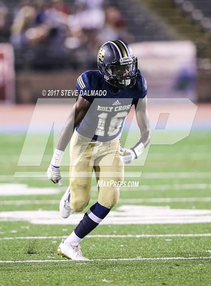 Thumbnail 2 in Holy Cross vs Jesuit photogallery.