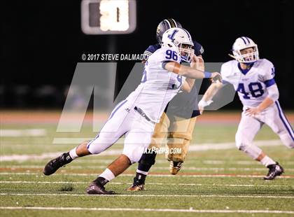 Thumbnail 3 in Holy Cross vs Jesuit photogallery.