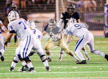 Thumbnail 3 in Holy Cross vs Jesuit photogallery.
